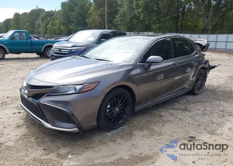 2024 Toyota Camry Xse V6 z USA, uszkodzony, nr VIN 4T1KZ1AK7RU095212